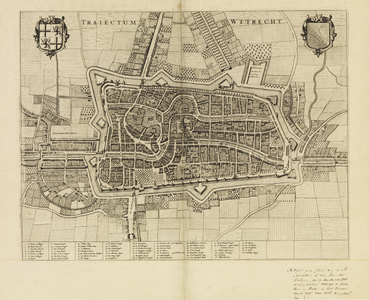 216015 Plattegrond van de stad Utrecht met directe omgeving; met weergave van het stratenplan, wegen, watergangen en ...